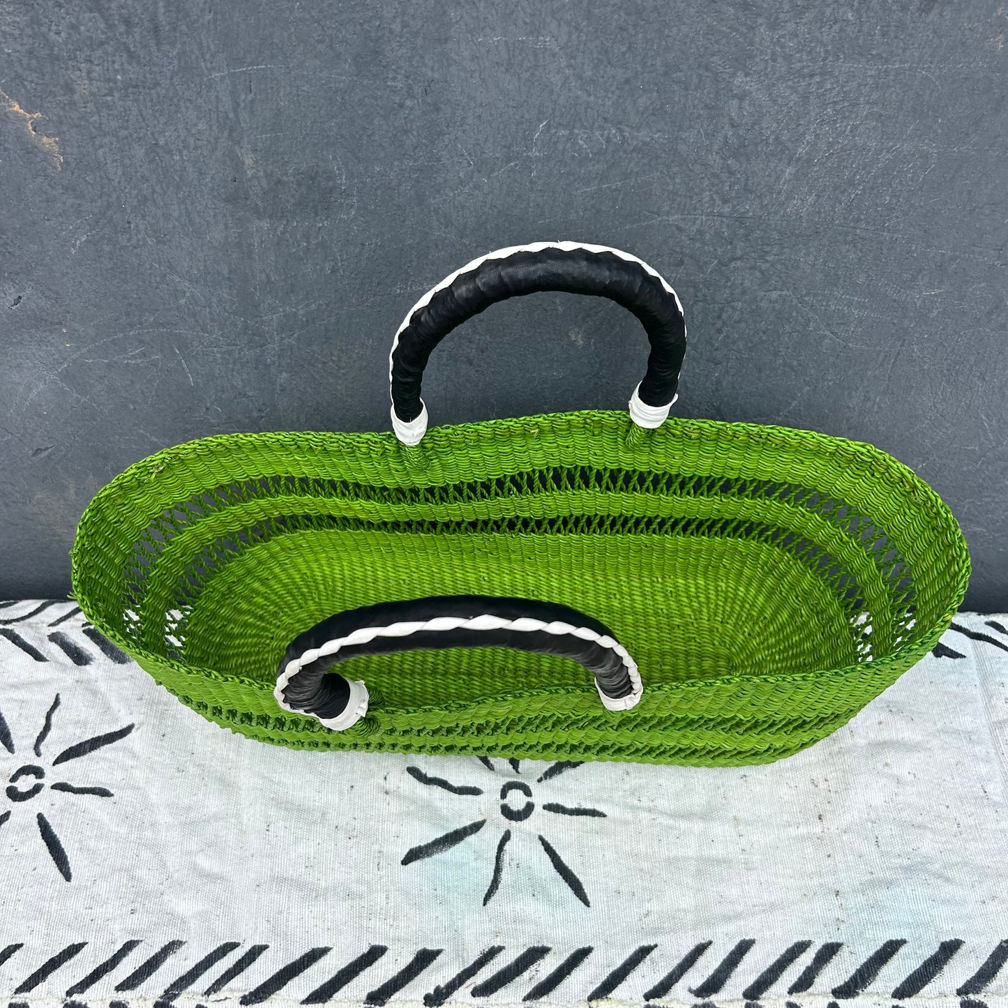 Handwoven Bolga Tote Basket/Picnic Basket/Shopping Basket - arabolgabaskets.com