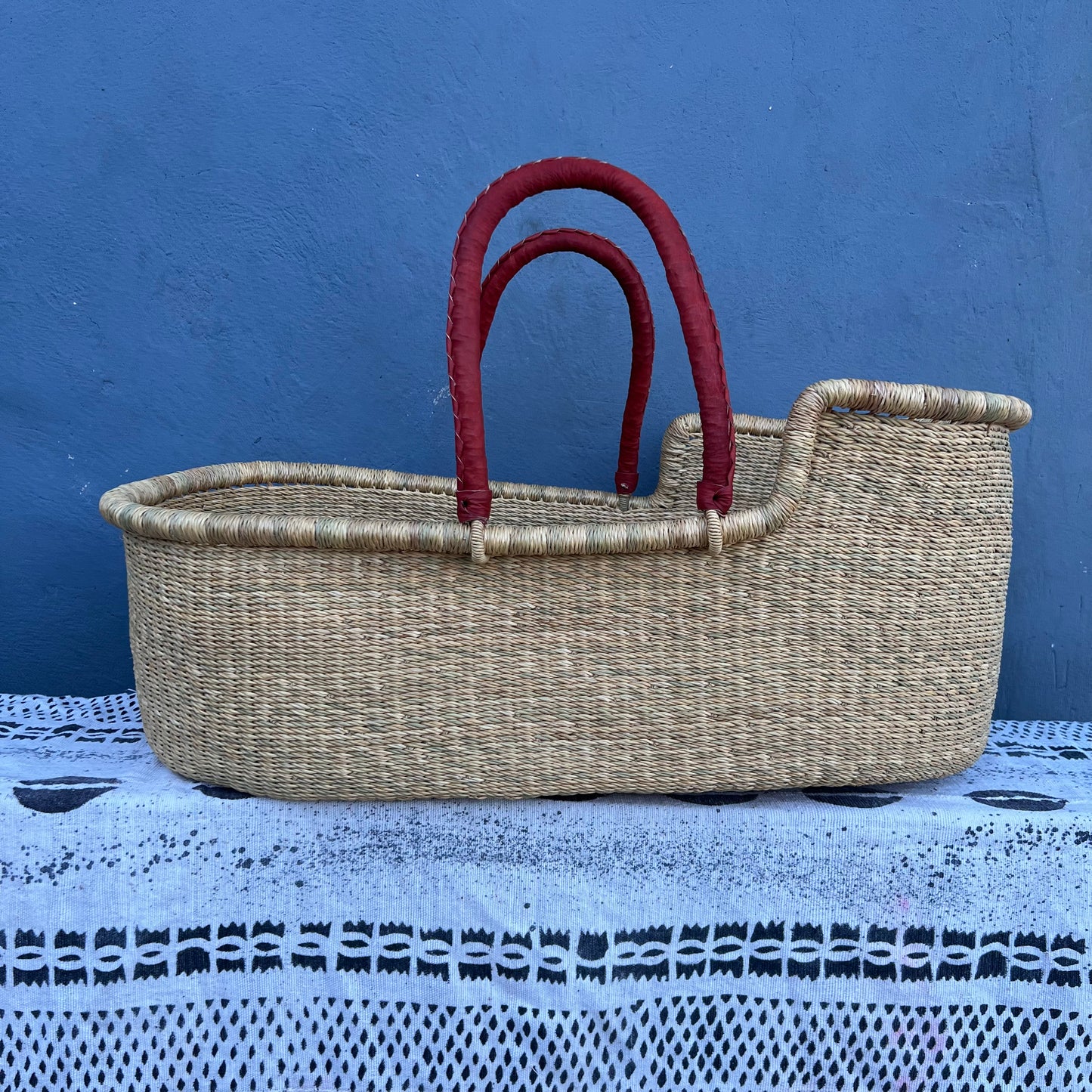 Baby Bassinet/ Babies Cot/Bolga Moses Basket - arabolgabaskets.com