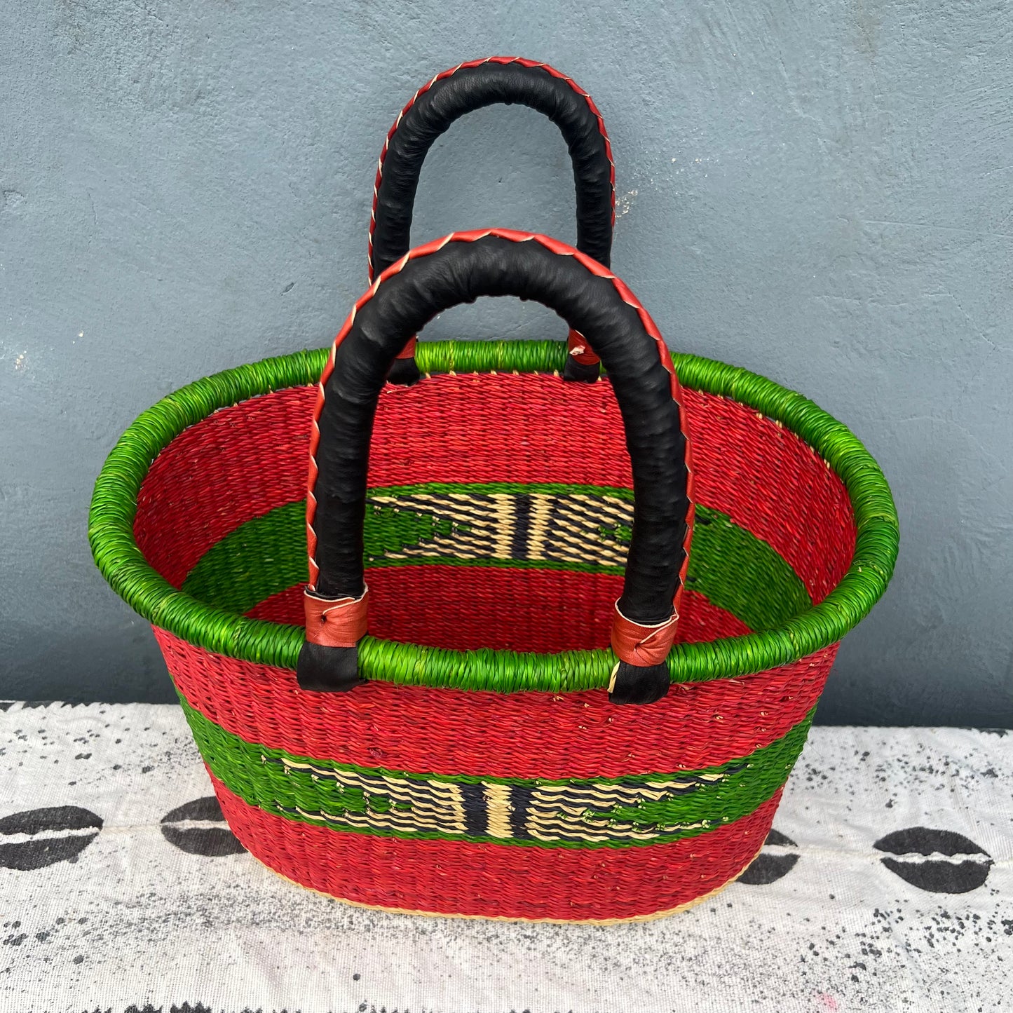 Single Weave Oval Shopper Bolga Basket - arabolgabaskets.com