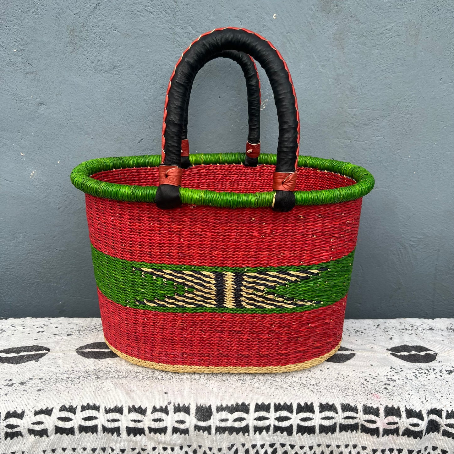 Single Weave Oval Shopper Bolga Basket - arabolgabaskets.com