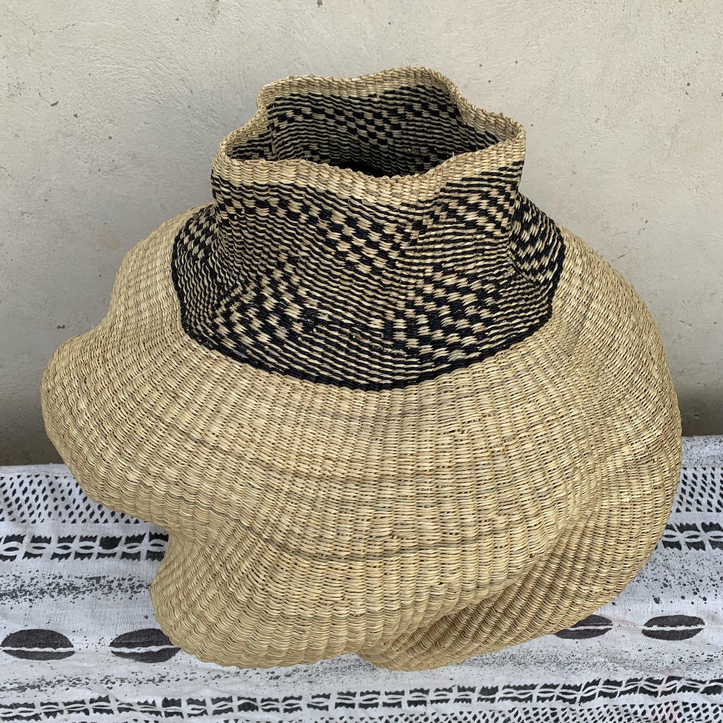 Wave Pot Bolga Basket - arabolgabaskets.com