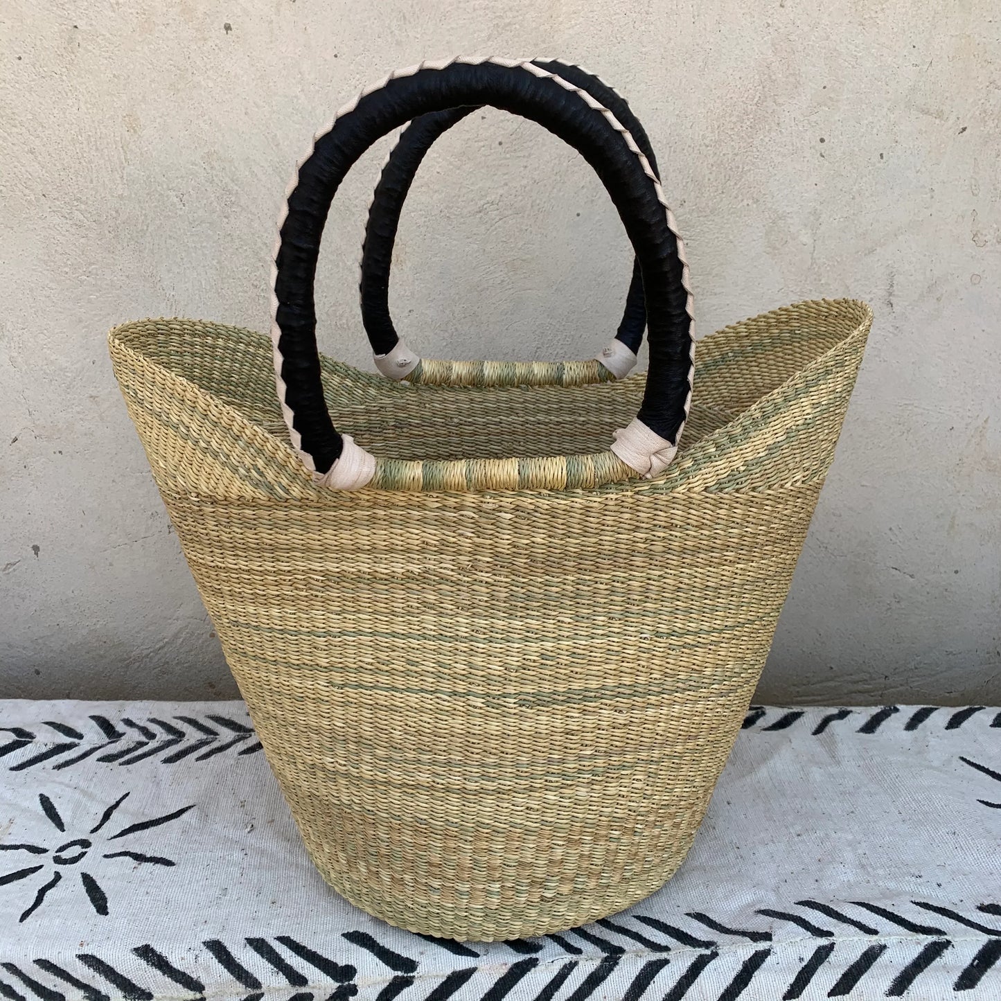 Large U-Shopper Bolga Basket - arabolgabaskets.com