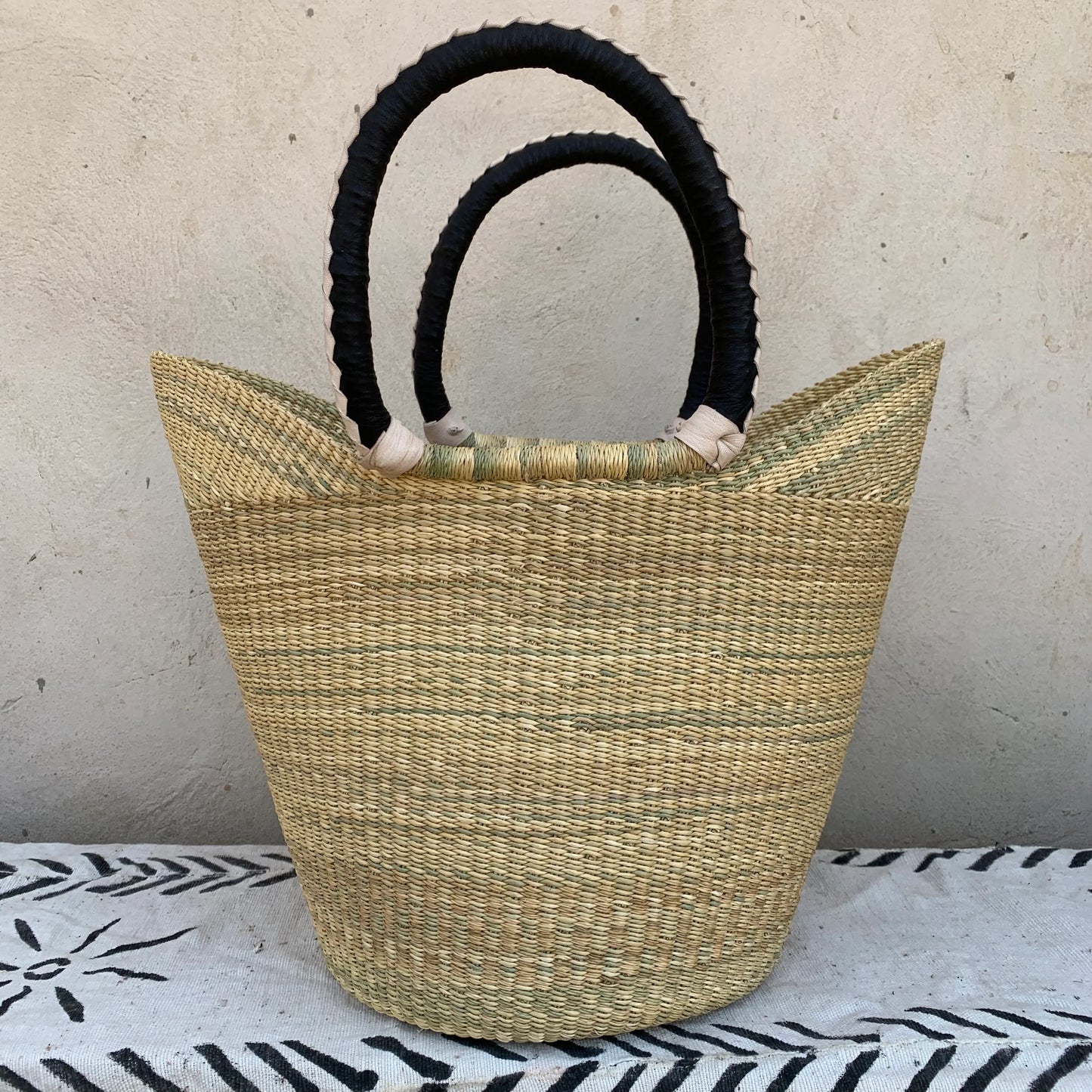 Large U-Shopper Bolga Basket - arabolgabaskets.com