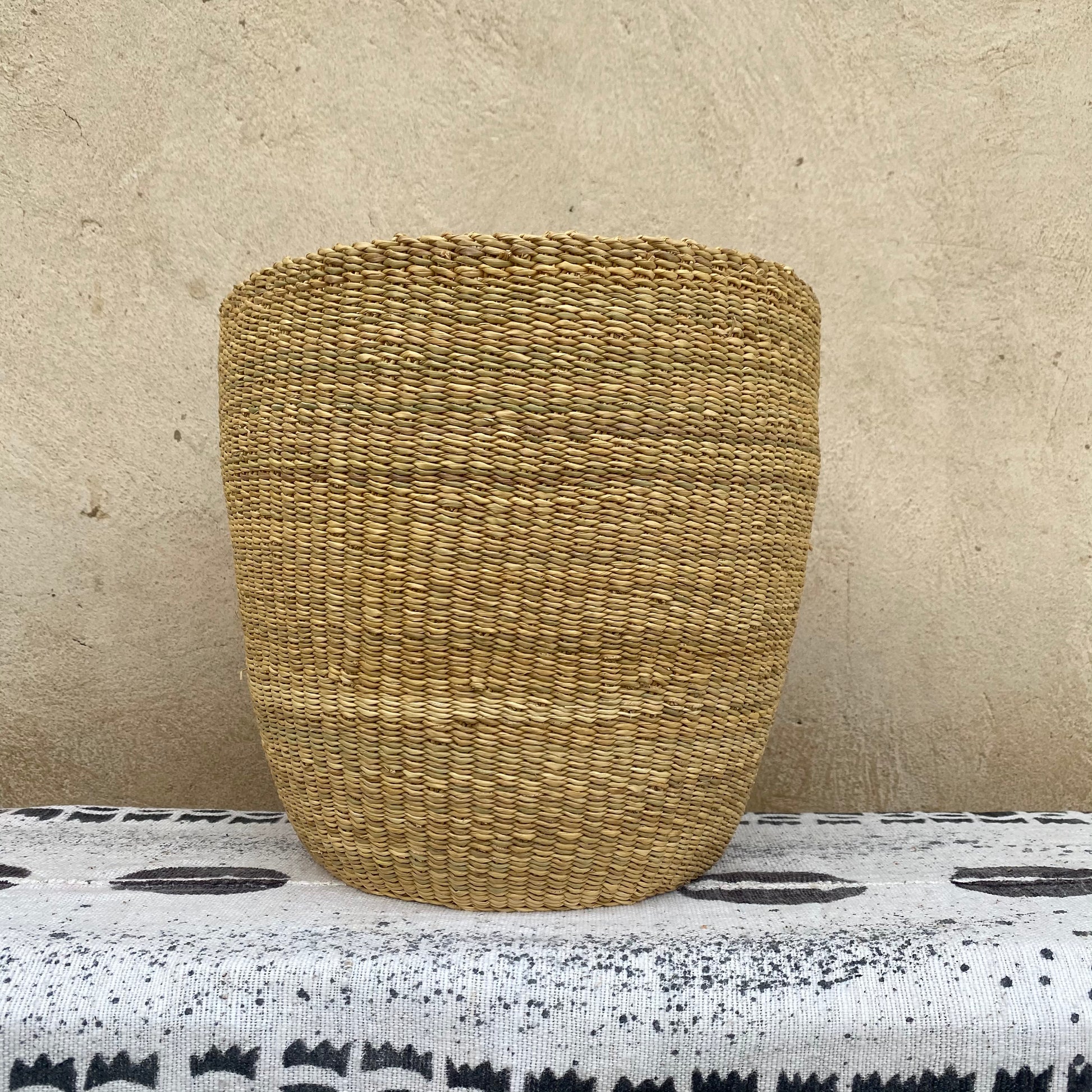 Handwoven Bolga Planter Basket - arabolgabaskets.com