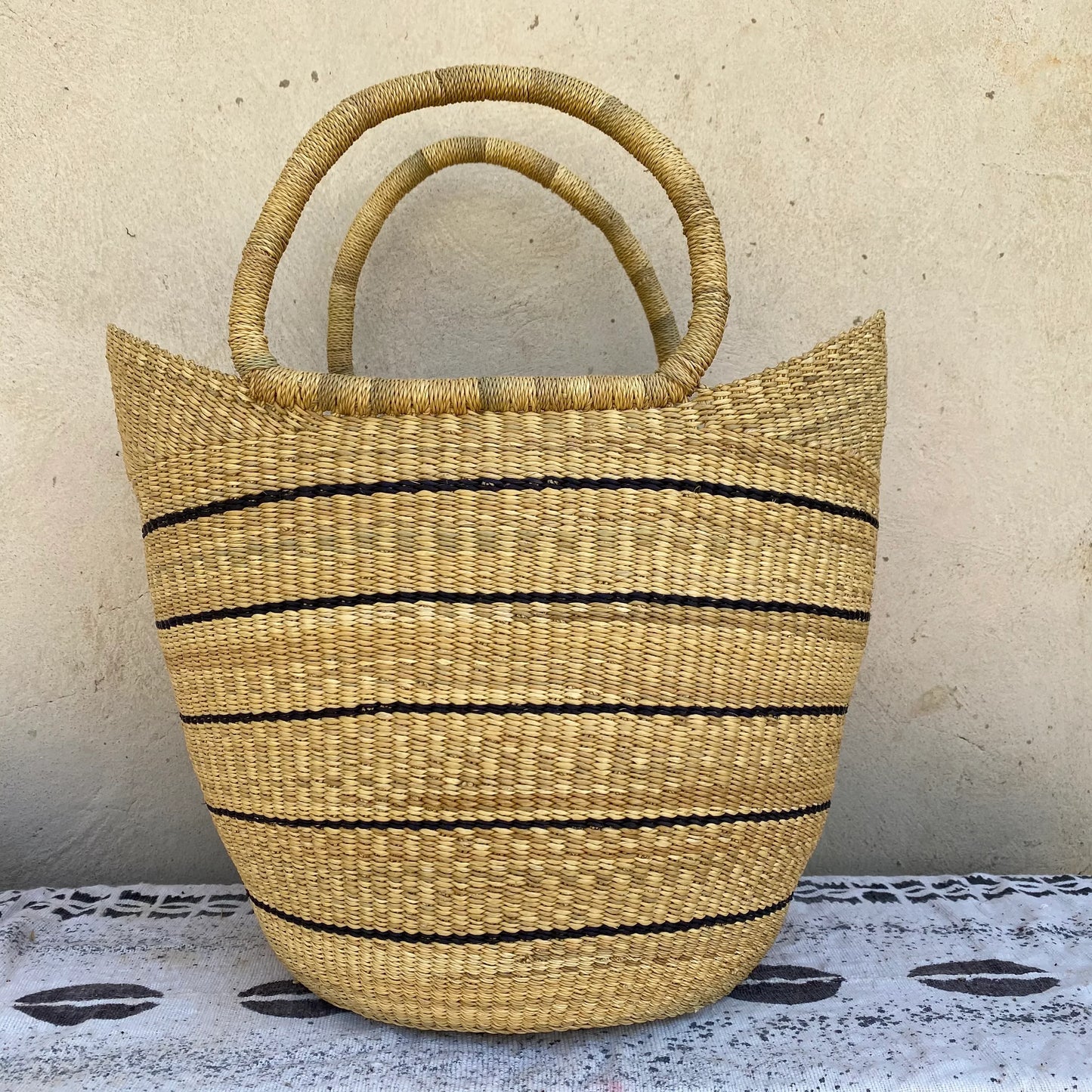 Large U-SHopper Bolga Basket - arabolgabaskets.com