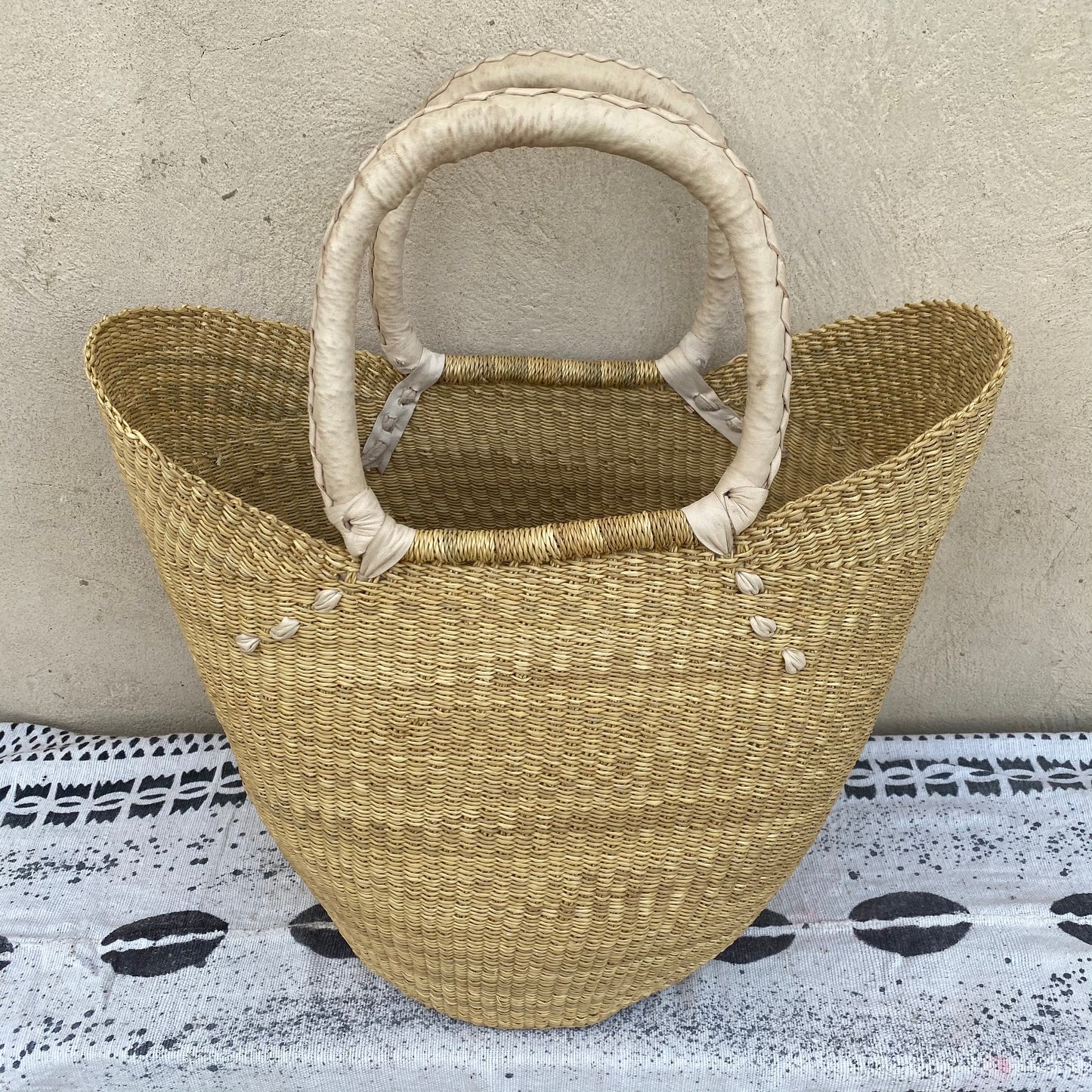 Large U-Shopper Bolga Basket - arabolgabaskets.com