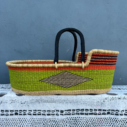 Bassinet/ Babies Cot/ Bolga Moses Basket - arabolgabaskets.com