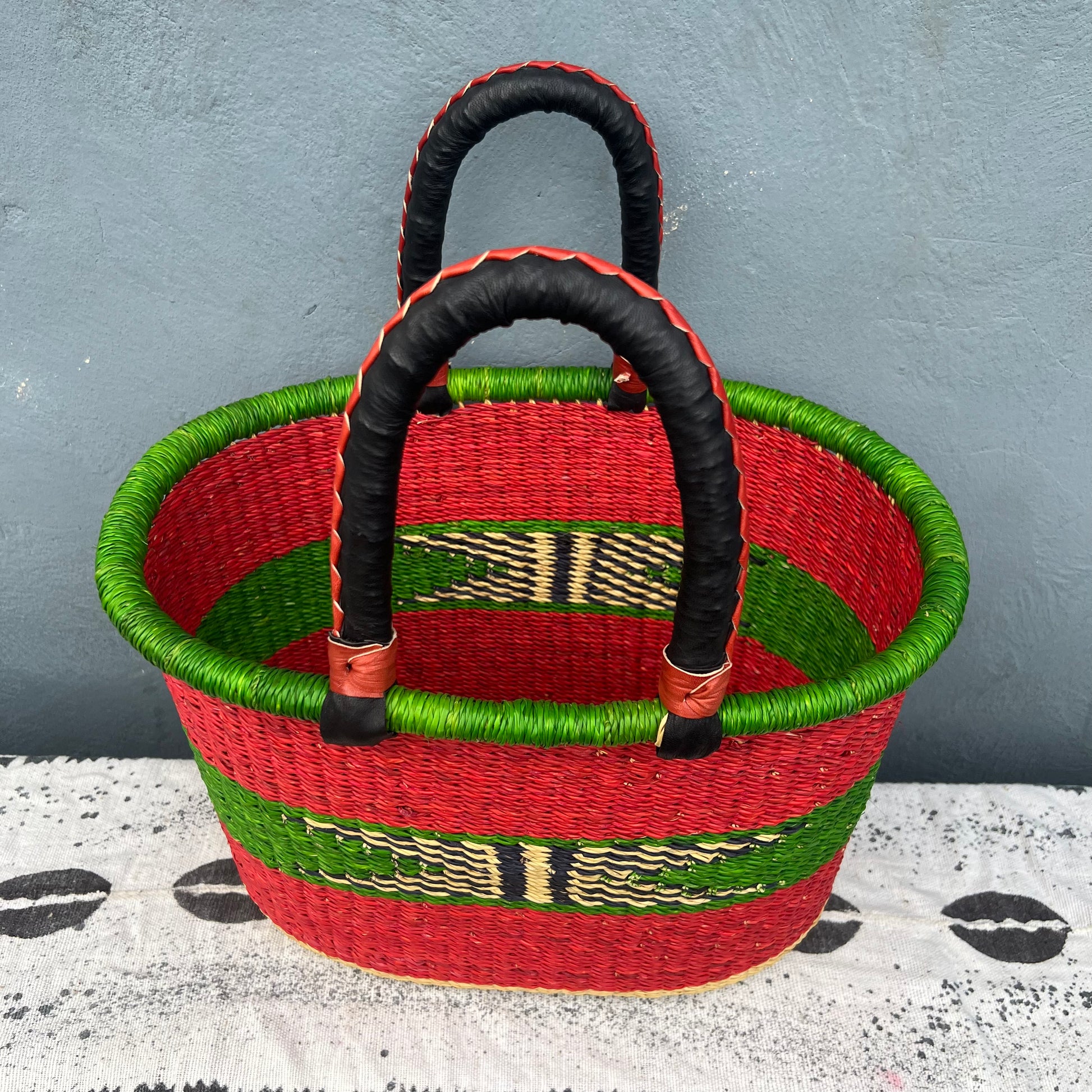 Single Weave Oval Shopper Bolga Basket - arabolgabaskets.com