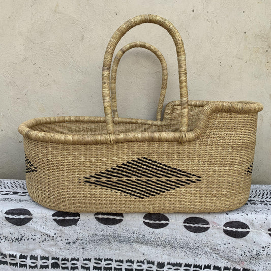 Bassinet/Babies Cot/ Bolga Moses Basket - arabolgabaskets.com