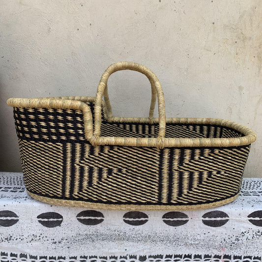 Bassinet/Babies Cot/ Bolga Moses Basket - arabolgabaskets.com