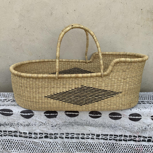Bassinet/Babies Cot/Bolga Moses Basket - arabolgabaskets.com