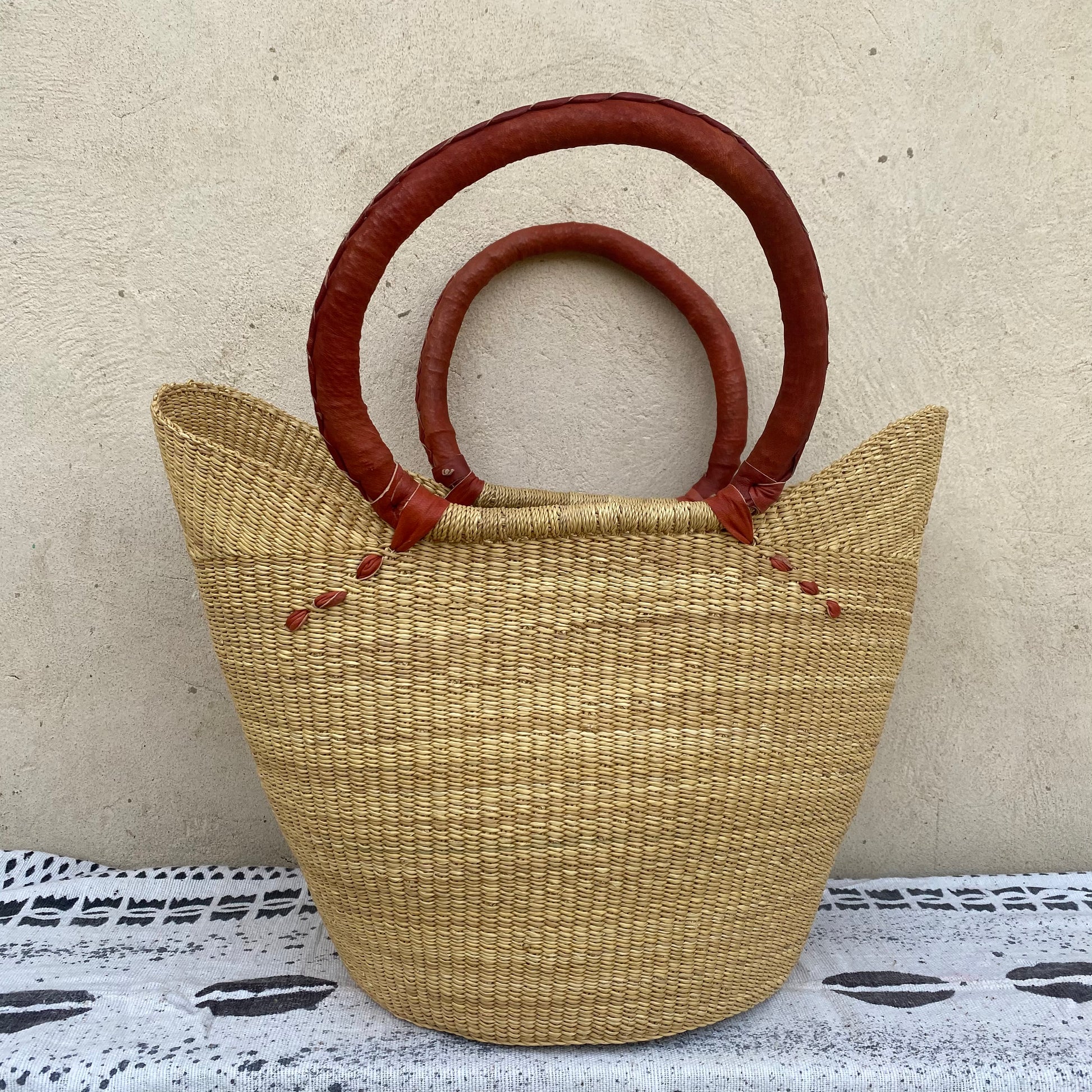 Large U-Shopper Bolga Basket - arabolgabaskets.com